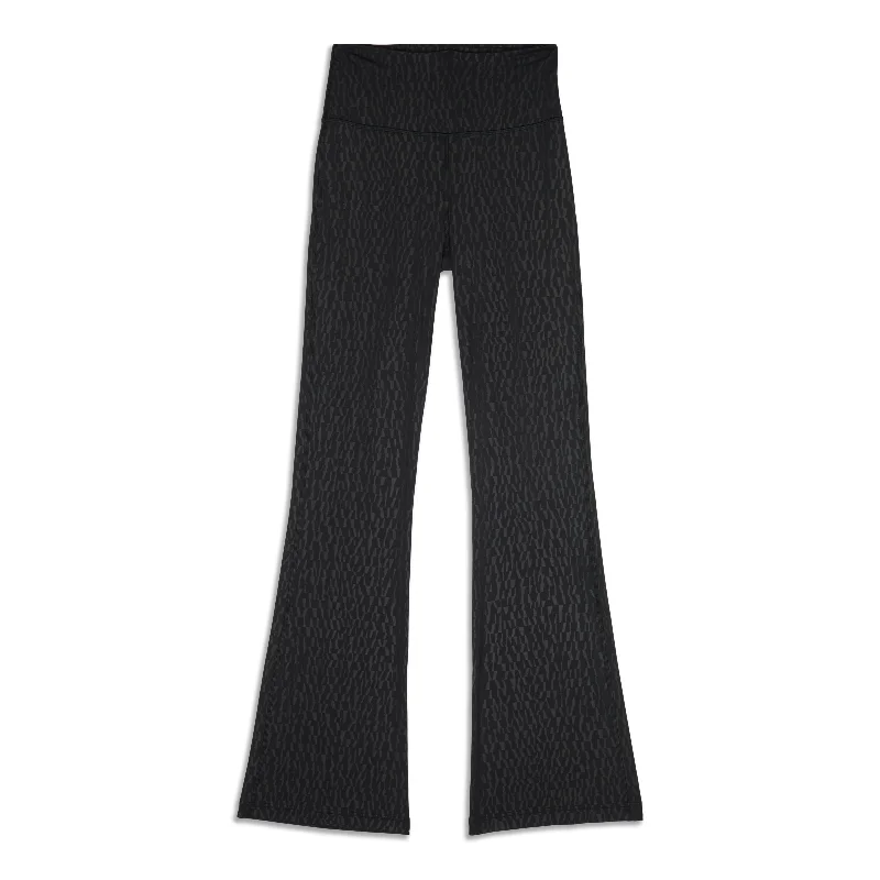 Groove Super-High-Rise Flared Pant - Resale