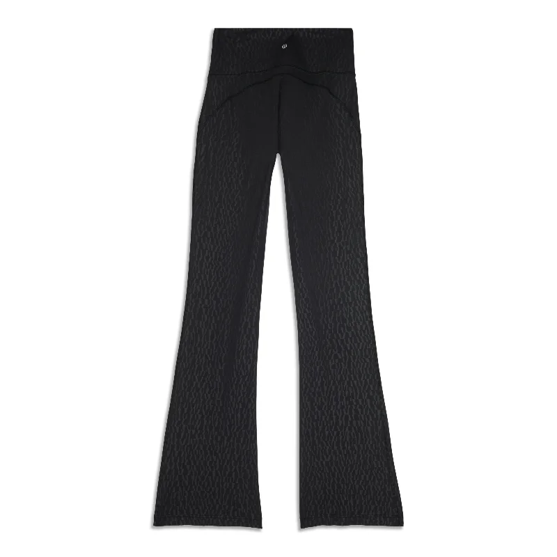 Groove Super-High-Rise Flared Pant - Resale