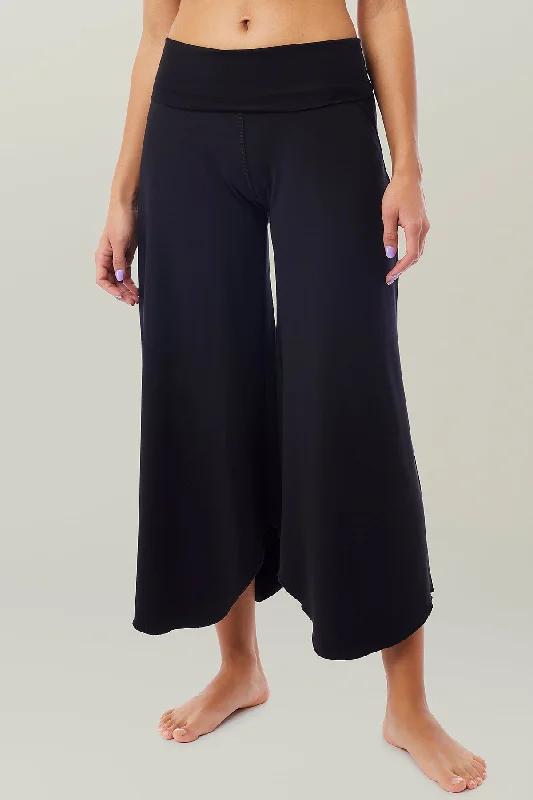 Roll Over Tulip Pants (Black)