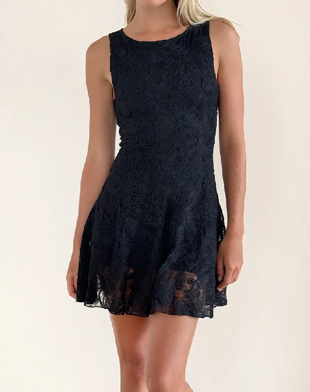 Ambika Dress in Textured Lace Rose Black