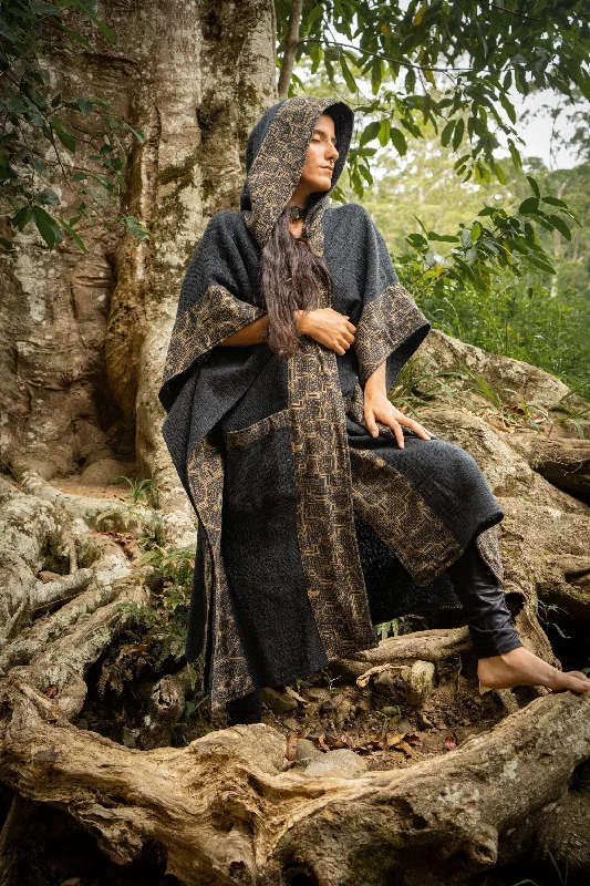 AYAWA Kimono Black Womens Hooded Cape Robe Poncho Shipibo Sacred Patterns Ceremony Ritual Shaman Tribal Shawl Viking Festival Rave AJJAYA