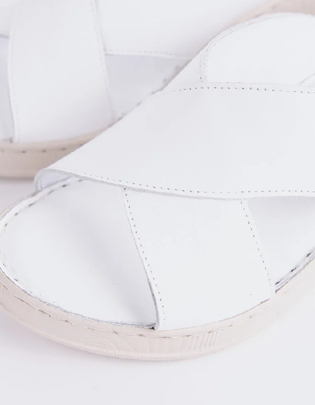 Govina White Leather