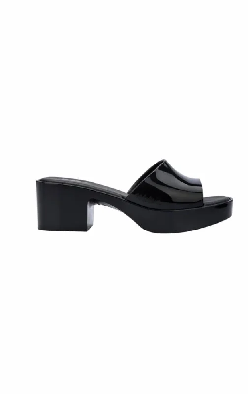 Melissa  Women's 32955 Black M